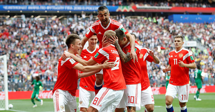 Host nation Russia thrash Saudi Arabia 5-0 in World Cup opener
