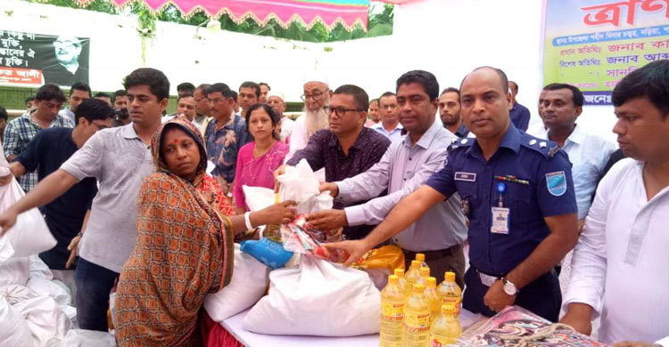 ত্রাণ পেল নড়িয়ার ১ হাজার পরিবার