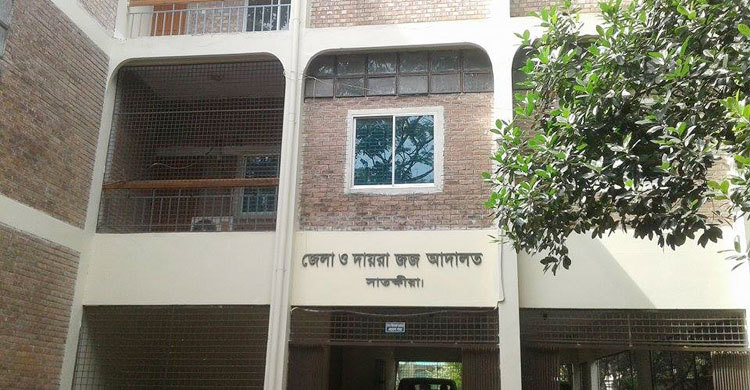 সাতক্ষীরায় গৃহবধূ হত্যায় স্বামী-শ্বশুরের মৃত্যুদণ্ড