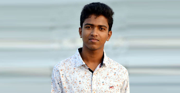 অন্যের বাড়িতে লজিং থেকে শাহ জালালের স্বপ্ন পূরণ