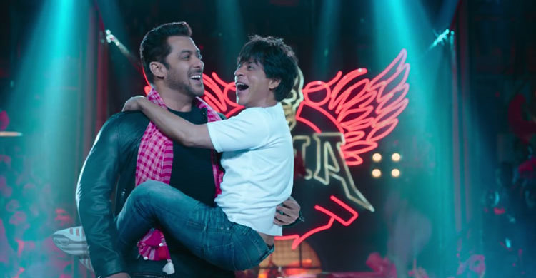 ঈদের টিজারে সালমানের কোলে বামন শাহরুখ খান