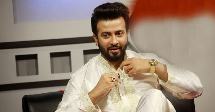 কক্সবাজারে শুরু শাকিবের শাহেনশাহ, নায়িকা নিয়ে চমক