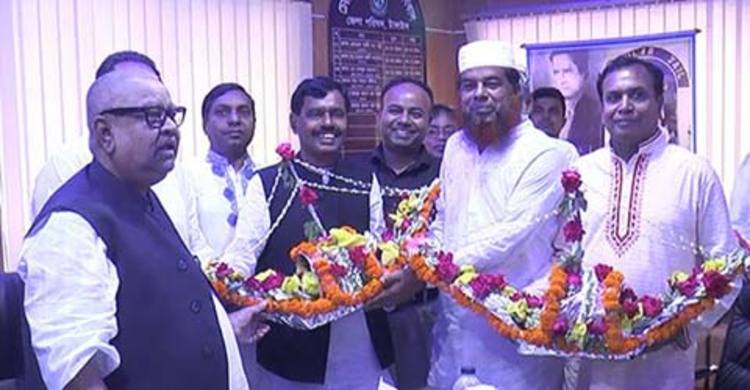 টাঙ্গাইলে দু’শতাধিক জাপা নেতাকর্মীর আ.লীগে যোগদান