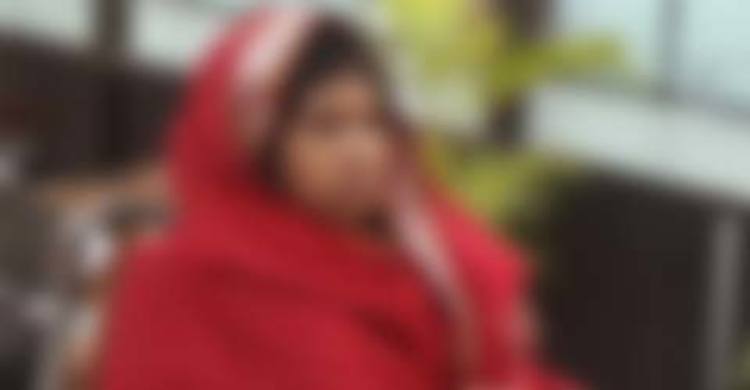 উচ্চ বেতনের প্রলোভন দেখিয়ে গৃহবধূকে সৌদি পাচার