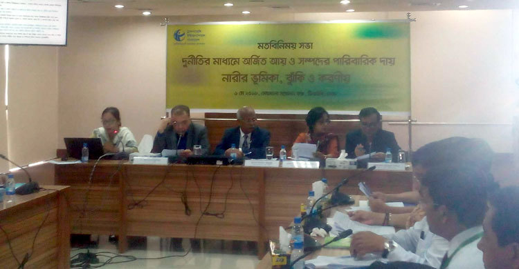 স্বামীর দুর্নীতিতে স্ত্রীর সাজায় চিন্তায় দুদক