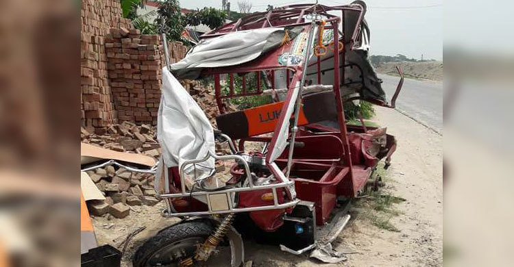 ডাক্তার দেখাতে গিয়ে লাশ হয়ে ফিরলেন রোগী