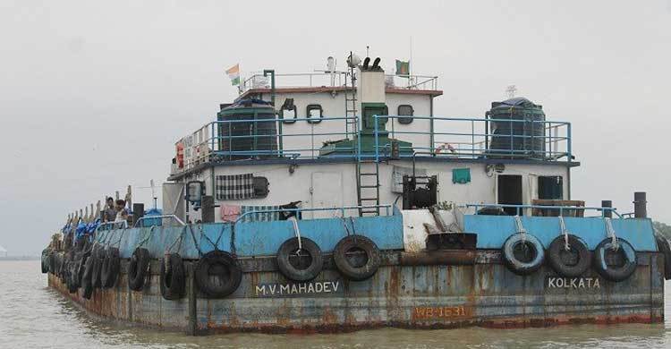 ভারতীয় জাহাজ ‘এমভি মহাদেব’ এখন আশুগঞ্জে