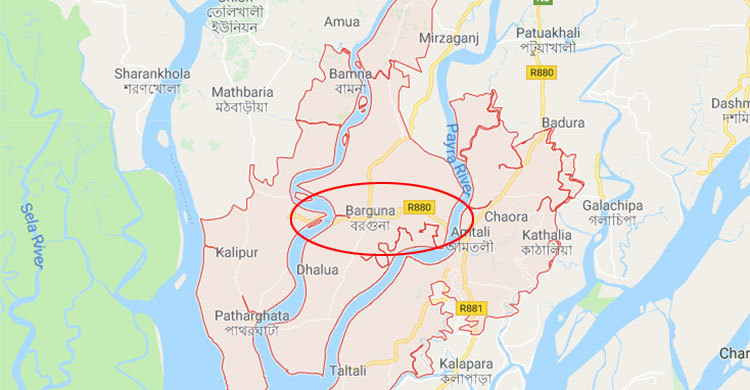 কেন্দ্রে ঢুকে এইচএসসি পরীক্ষার্থীকে মারধর