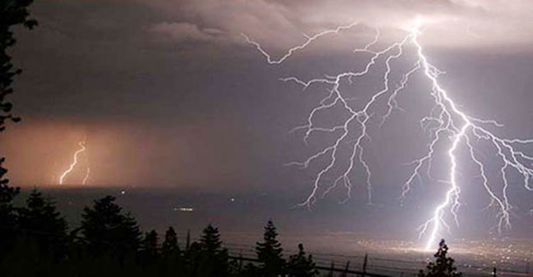 Storms, lightning kill at least 47 in India: officials