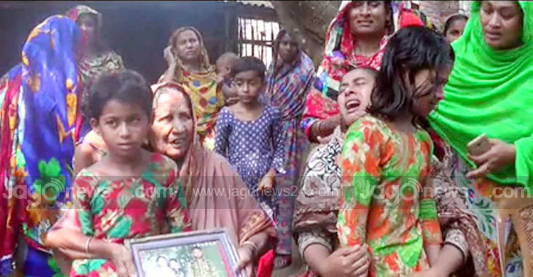 Benapole-Bangladeshi-1