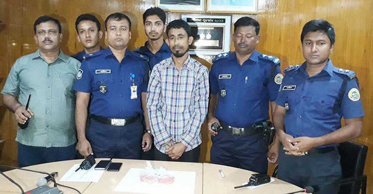 ভোলায় ইয়াবাসহ পাচারকারী আটক