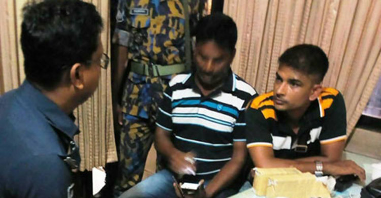 এসএ পরিবহনে এসএ টিভির ভুয়া সাংবাদিকের চাঁদা দাবি