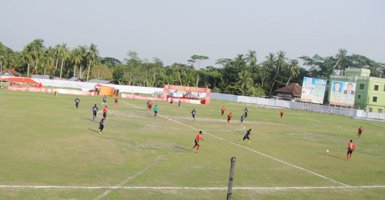 আরামবাগকে হারিয়ে কামরুজ্জামান স্মৃতি সংসদ সেমিতে