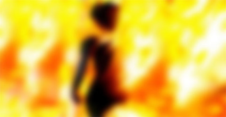 ফ্রিজের কম্প্রেসার বিস্ফোরিত হয়ে মা-মেয়ের মৃত্যু