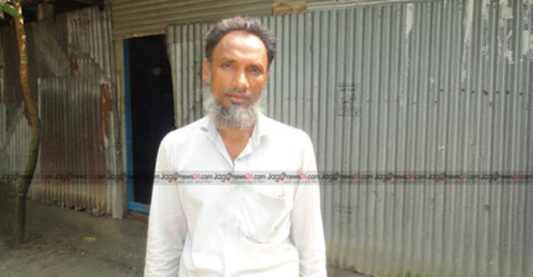 ফাঁকা চেকে স্বাক্ষর দিয়ে বিপাকে শহিদুল