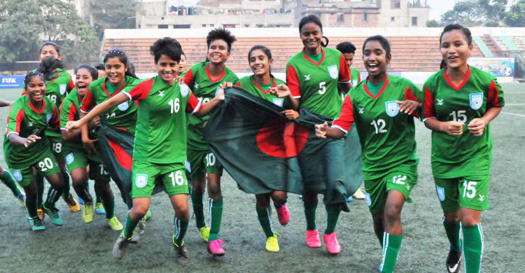 Bangladesh U15 girls clinch Jockey CG Int’l Youth Football title