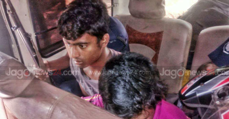 মোহনগঞ্জে জালভোট দেয়ায় আটক ৩