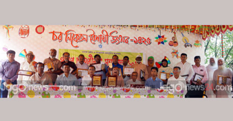 ঈশ্বরদীতে দুই বাংলার কবিদের মিলনমেলা সম্পন্ন