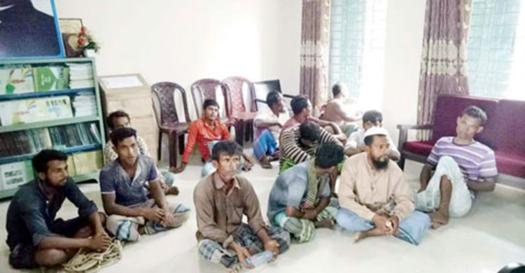 শরীয়তপুরে ২০০ কেজি জাটকাসহ ৩৯ জেলে আটক