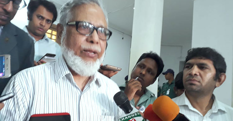 Law commission chairman for changing traffic law