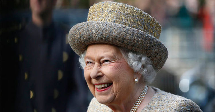 Queen is distant relative of Prophet Muhammad claims ancestry expert
