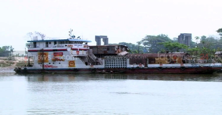 ডুবোচর ভোগাচ্ছে ২১ জেলার মানুষকে