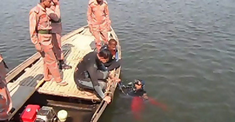 ট্রলার থেকে পড়ে কলেজছাত্র নিখোঁজ