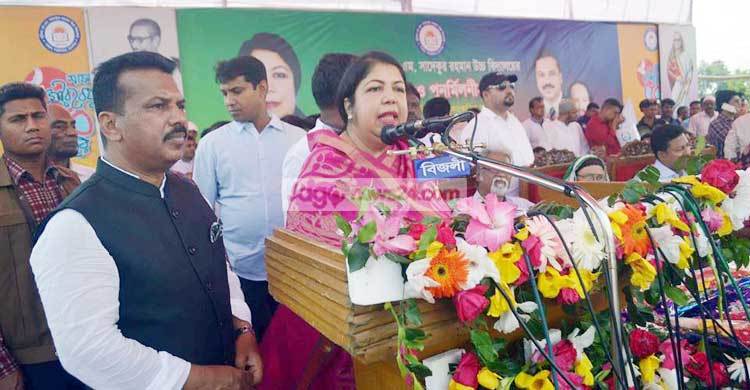 দেশের সকল ক্ষেত্রে উন্নয়নের ছোঁয়া লেগেছে: স্পিকার