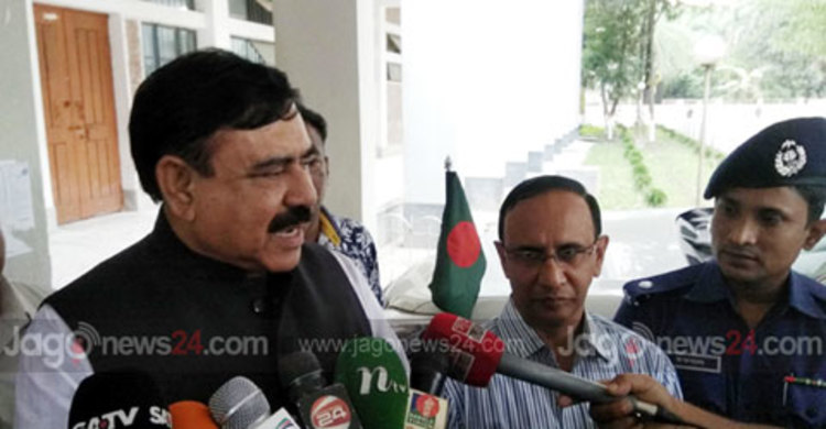 তারেককে রাজনৈতিক নেতা মনে করি না