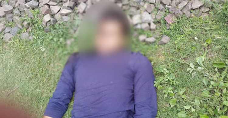 ট্রেনের নিচে ঝাঁপ দিয়ে যুবকের আত্মহত্যা