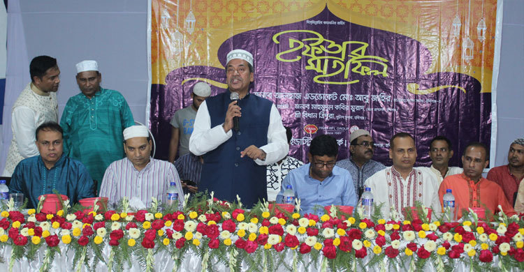 শায়েস্তাগঞ্জে প্রাণ-আরএফএল গ্রুপের ইফতার মাহফিল অনুষ্ঠিত