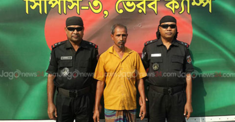 আখাউড়ায় ৪ হাজার ইয়াবাসহ একজন আটক