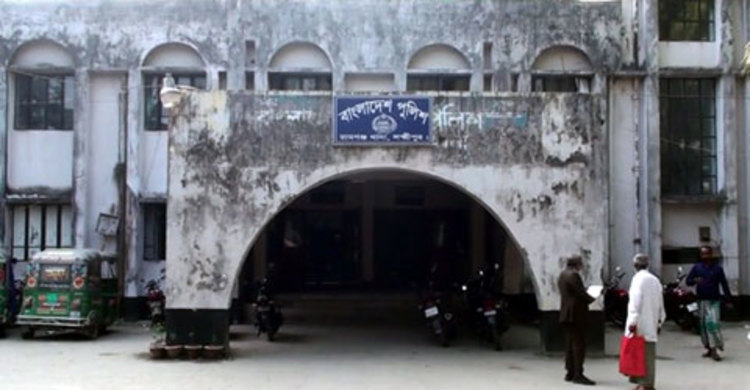 রামগঞ্জে শিশুকে ধর্ষণের পর হত্যা : আটক ৪