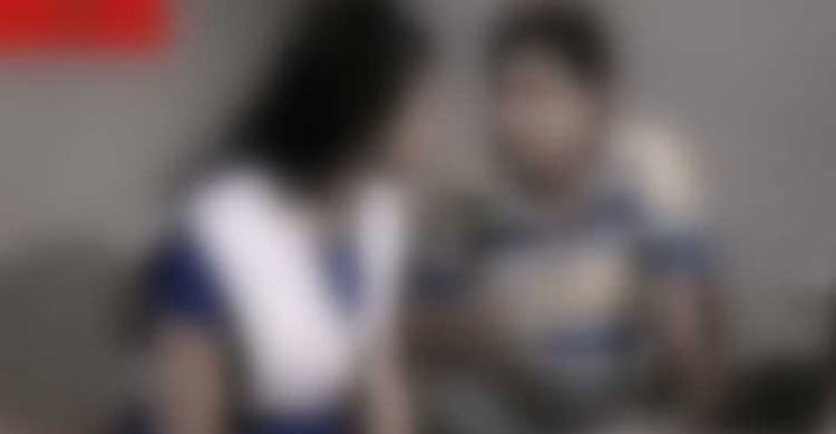 ধর্ষণের পর স্কুলছাত্রীকে ফেলে গেলো যুবলীগ নেতা