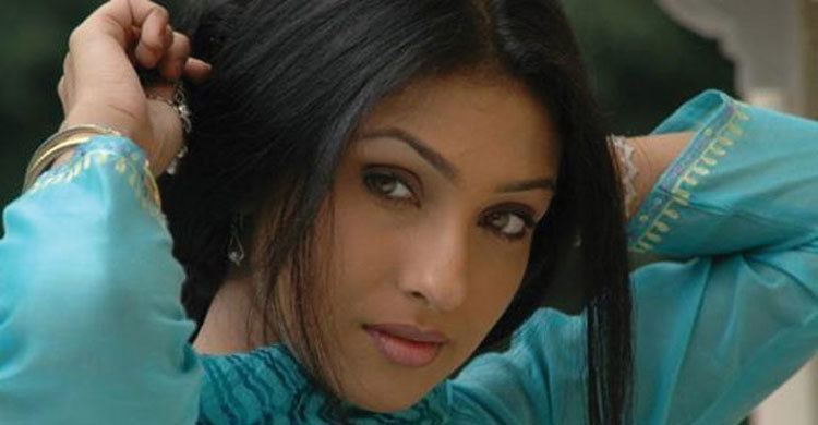 My presence is limited in Drishkone trailer: Rituparna