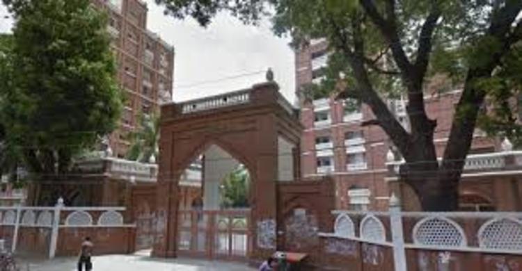 3 DU female students return to Sufia Kamal Hall