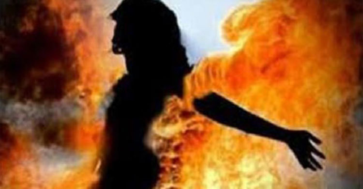 Teenager raped, burned to death in India