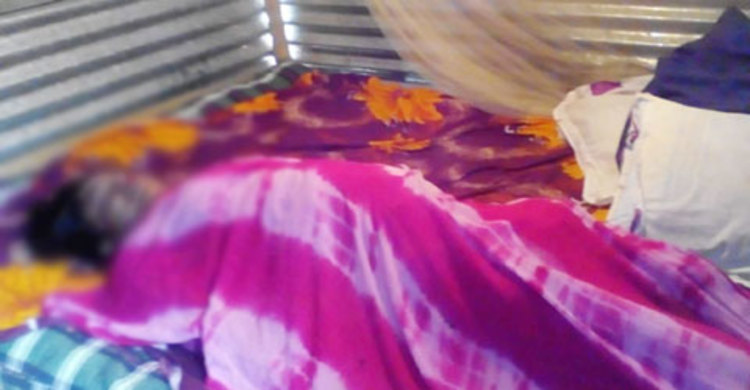 কুপ্রস্তাবে রাজি না হওয়ায় তরুণীকে বালিশচাপা দিয়ে হত্যা!