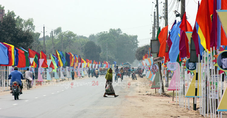 প্রধানমন্ত্রীকে বরণ করতে নতুন রূপে সেজেছে ঠাকুরগাঁও