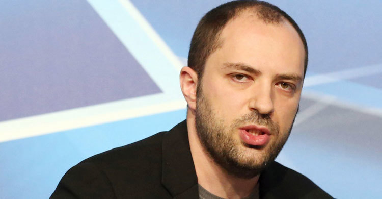 WhatsApp CEO quits Facebook due to privacy intrusions