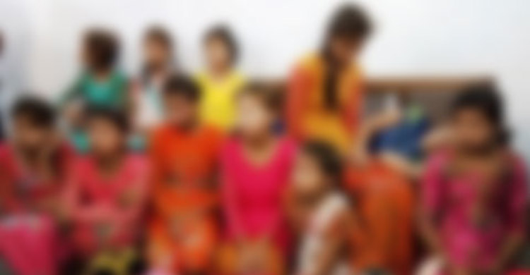 ঢাকায় পাচারকালে ক্ষুদ্র নৃ-গোষ্ঠীর ১০ শিশু উদ্ধার