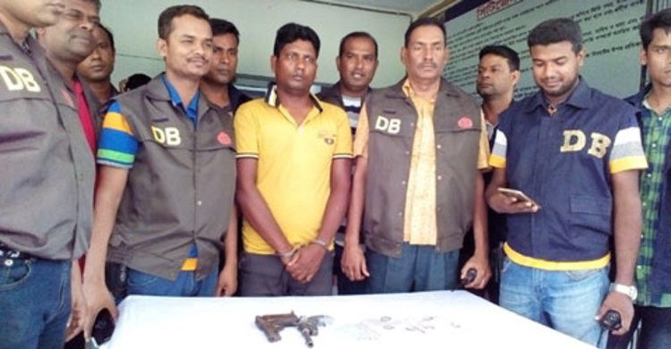 ইউপি সদস্যকে ফাঁসাতে গিয়ে ফেঁসে গেলেন তথ্য প্রদানকারী