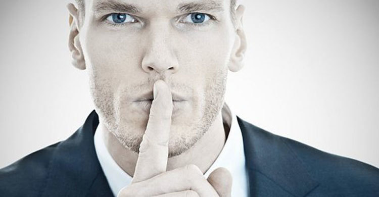 8 things smart people never reveal about themselves at work