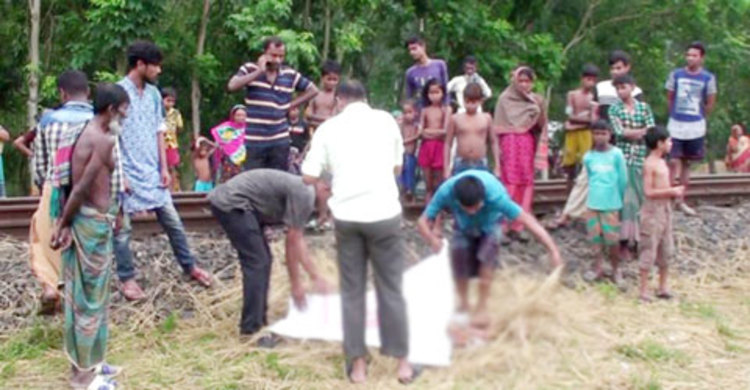 কালিহাতীতে রেললাইনে দু’জনের মরদেহ