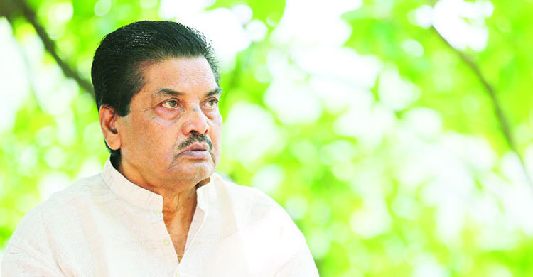 আইসিইউতে কিংবদন্তি নির্মাতা আমজাদ হোসেন