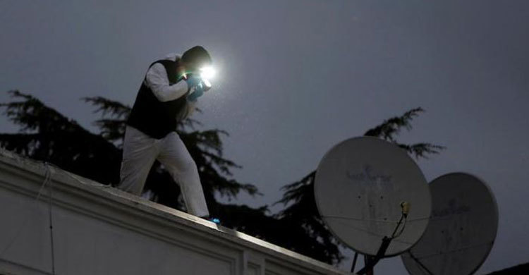 Turkish police search forest for journalist’s remains