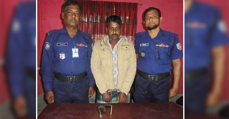 আ.লীগ অফিসের সামনে থেকে অস্ত্রসহ যুবক গ্রেফতার