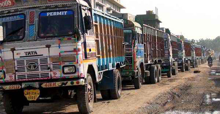 ৪ দিন পর বেনাপোল বন্দরে আমদানি-রফতানি শুরু