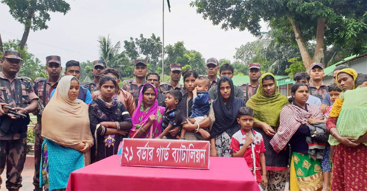 ভারত থেকে ফেরার পথে বেনাপোলে ২১ বাংলাদেশি আটক