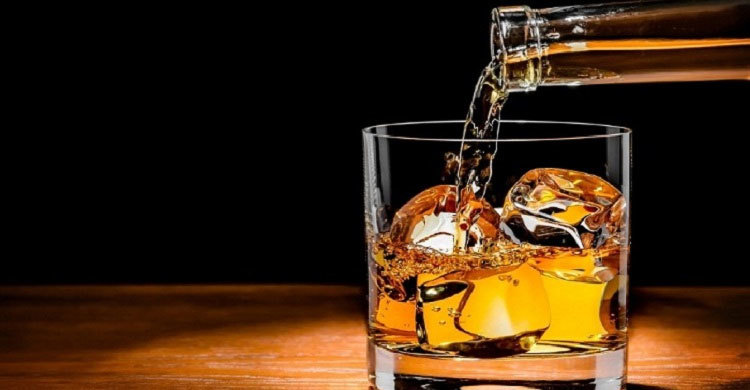 সাতক্ষীরায় মদ পান করে যুবকের মৃত্যু